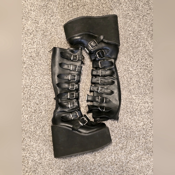 Demonia SWING-815 platform boots - Picture 2 of 14